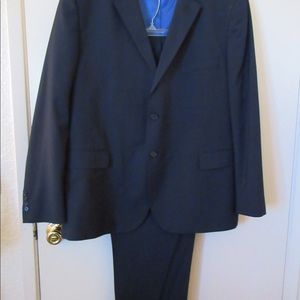 Men’s Natica Suit